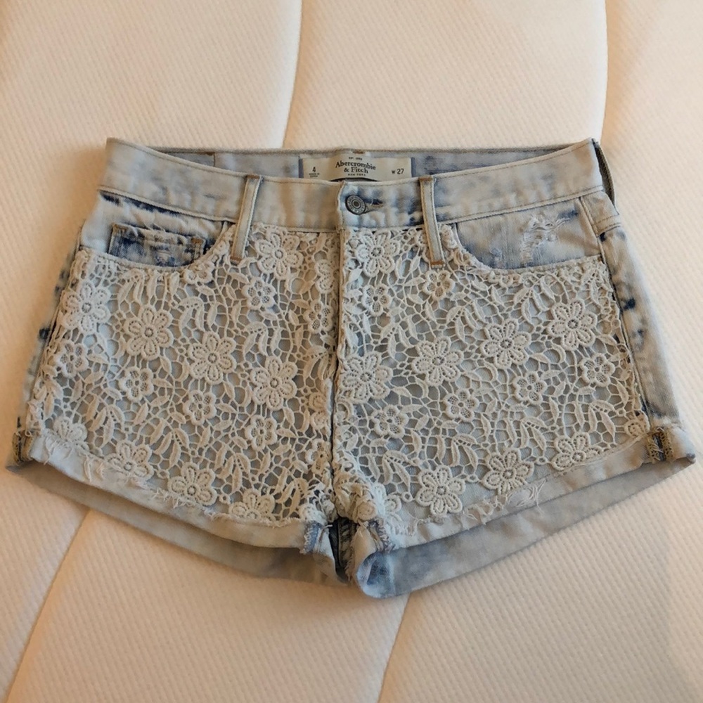 Abercrombie and Fitch Lace High Wasted Shorts